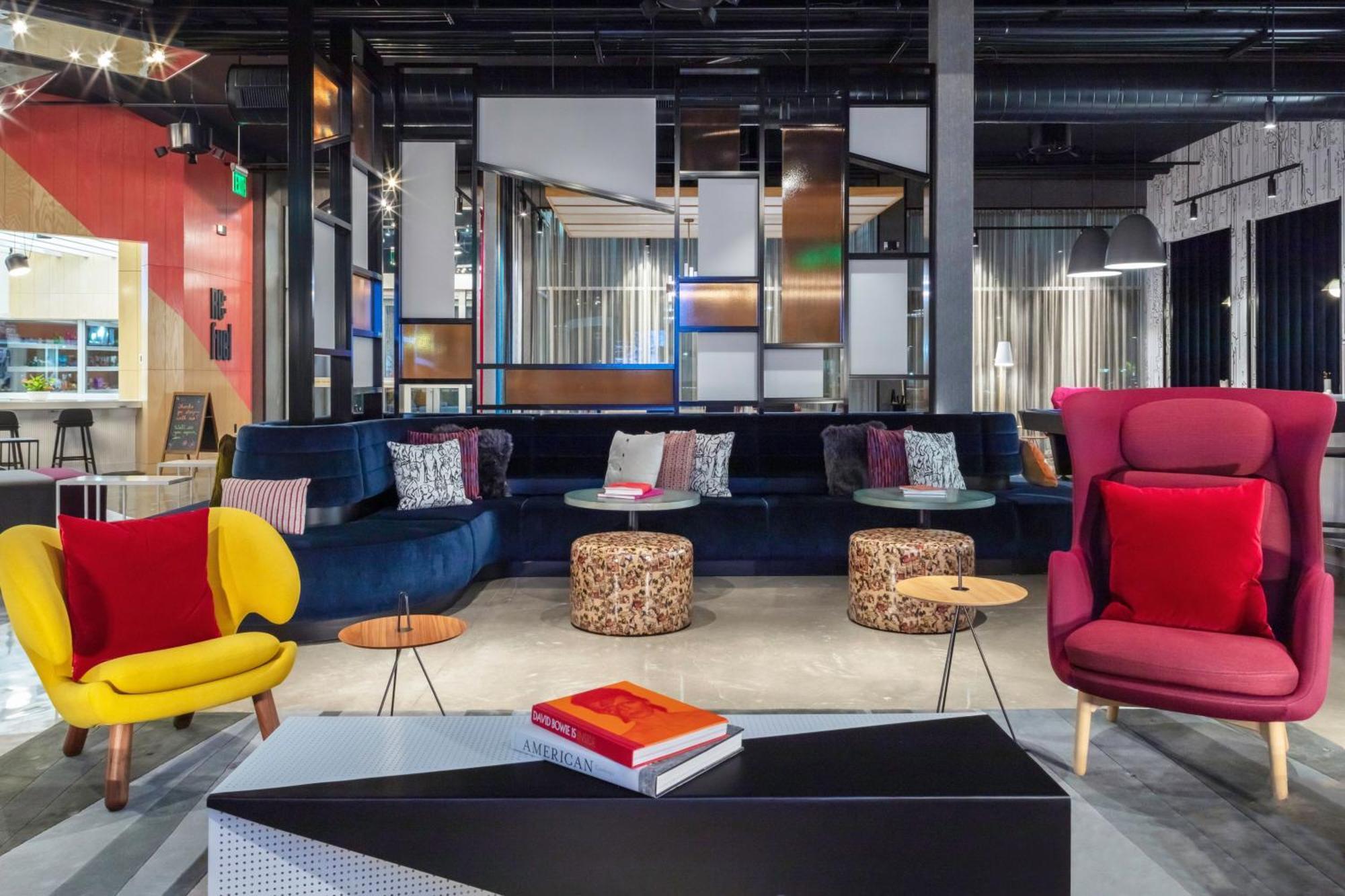 Aloft Dallas Arlington South Екстериор снимка